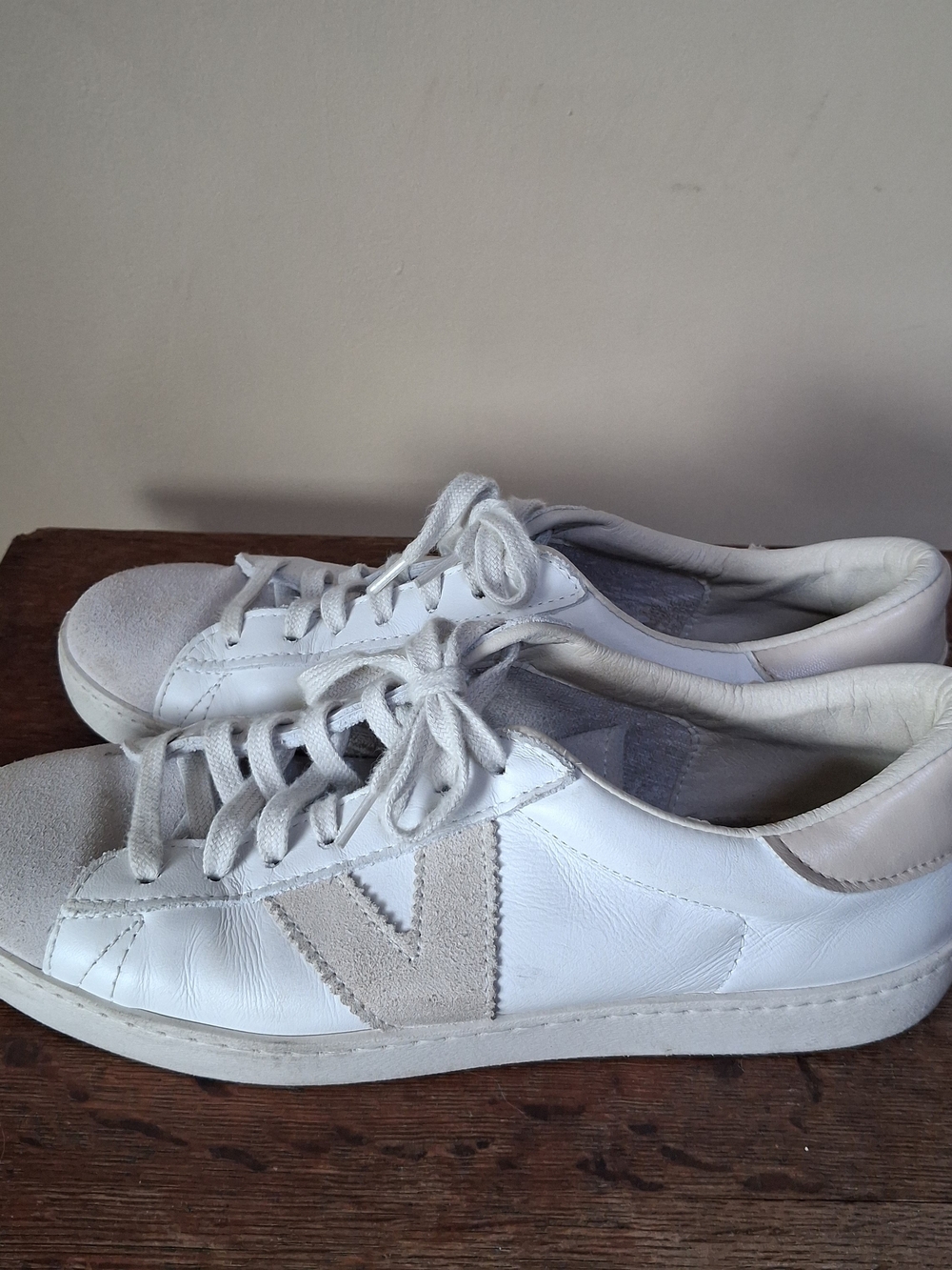 Victoria Berlin Leather Hielo White/Beige Sneakers; Size EU 40 US 9 - Picture 3 of 10
